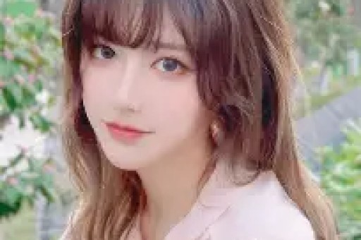 谢娜成都演唱会想看人数超35万艺人跨界为何引争议