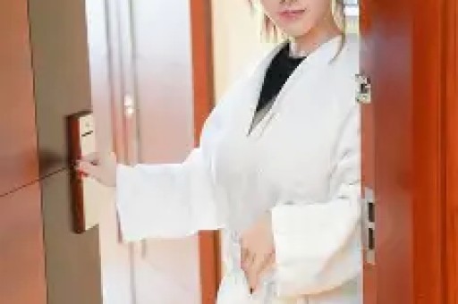 窦文涛:跟鲁豫睡过跟王菲暧昧栽在39岁才女身上 多年人设碎成渣 窦文涛:跟鲁豫睡过跟王菲暧昧栽在39岁才女身上 多年人设碎成渣
