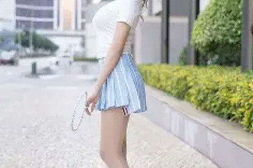 央视表态后给冯小刚走面的韩红底裤都被扒没了 央视表态后给冯小刚走面的韩红底裤都被扒没了